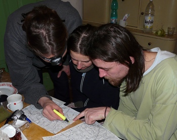 hlídkaři nad mapou hlídkaři nad mapou