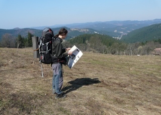 vlčí hlídky procházejí terén celoročně vlčí hlídky procházejí terén celoročně