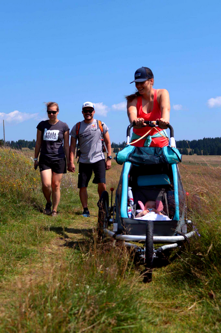 Štěpánka už stopuje vlky i s dcerou Štěpánka už stopuje vlky i s dcerou