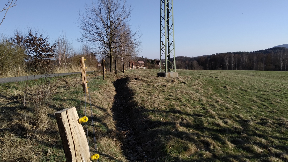 Hotové opatření financované z OPŽP u jednoho z chovatelů v Českém středohoří